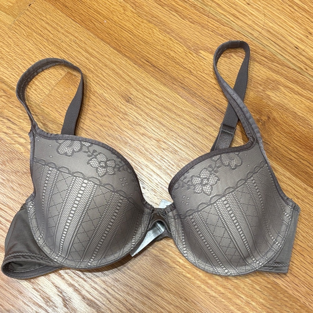 Wacoal Lace Underwire Bra 34c